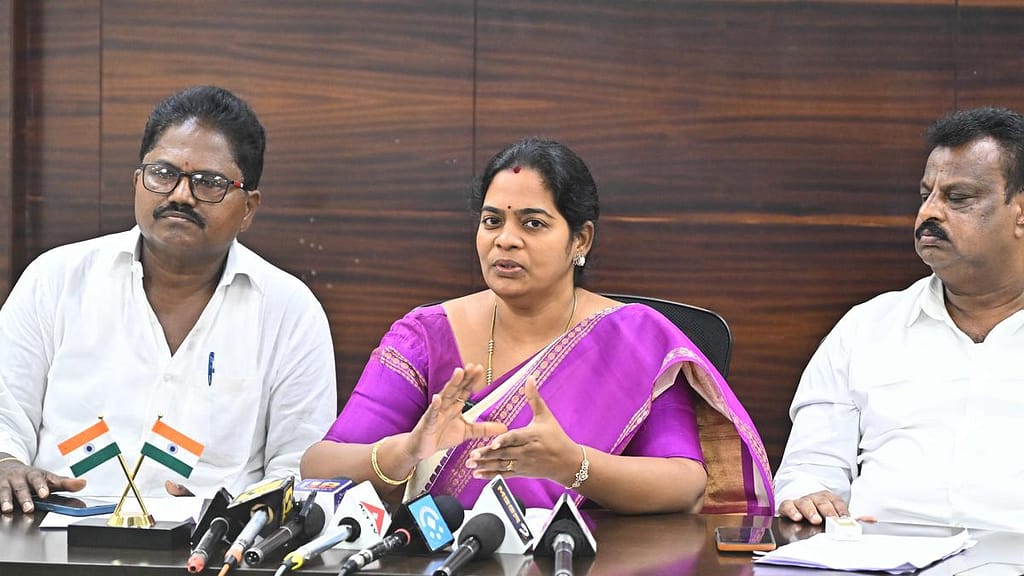 On return from 6-city study trip, VMC corporators suggest practices worth emulating for better civic facilities
